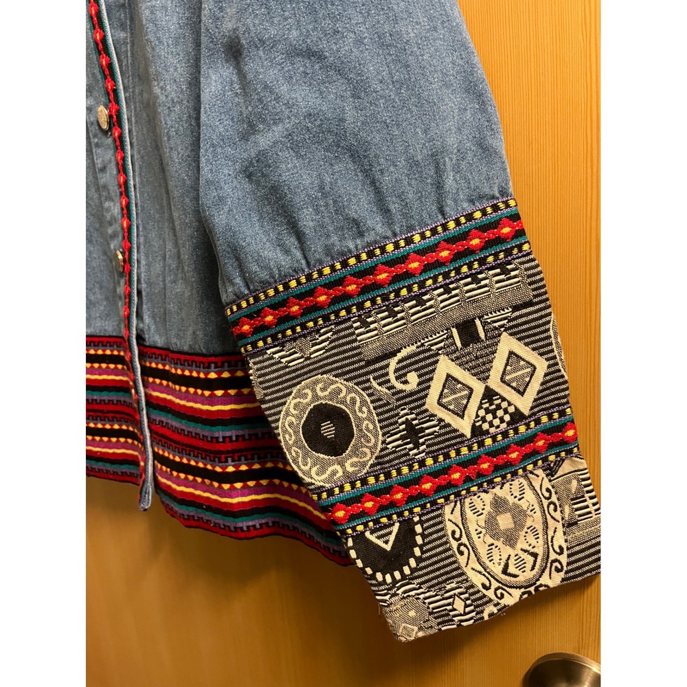 Coldwater Creek Denim Jacket Womens 1X Blue Aztec Southwestern Embroidered Trim - Picture 9 of 10